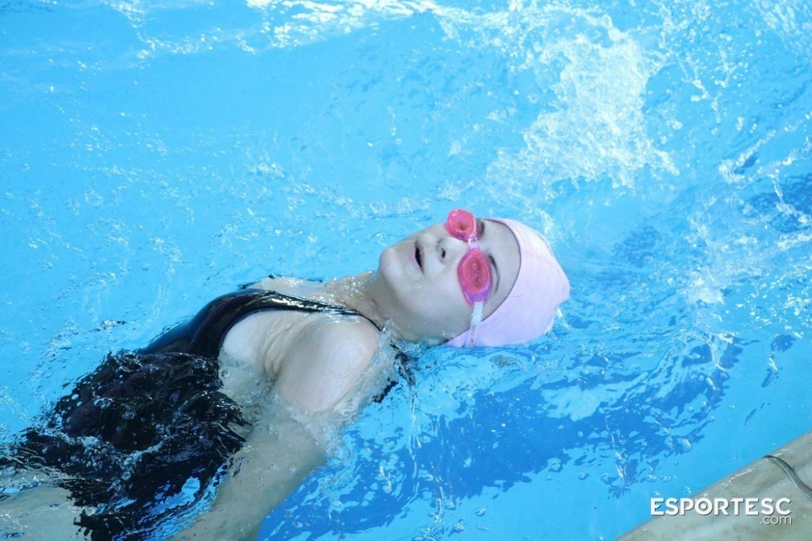 abain-aplica-exercicios-funcionais-para-que-atletas-mantenham-ritmo-mesmo-fora-das-piscinas