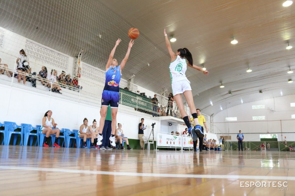 blumenau-conquista-o-bicampeonato-estadual-adulto-feminino