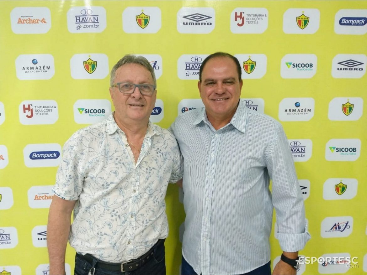 brusque-acerta-com-tecnico-waguinho-dias-destaque-das-ultimas-tres-edicoes-do-catarinense