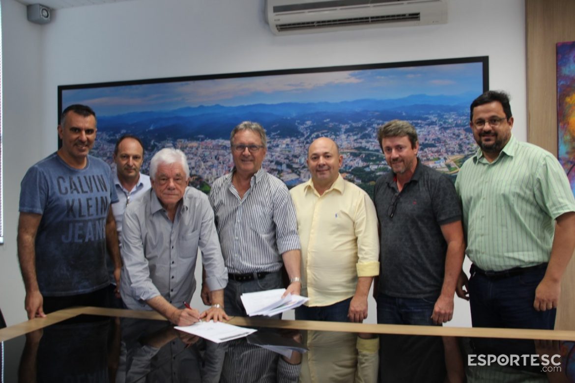 brusque-cumpre-mais-uma-etapa-do-processo-para-construcao-da-arena-havan