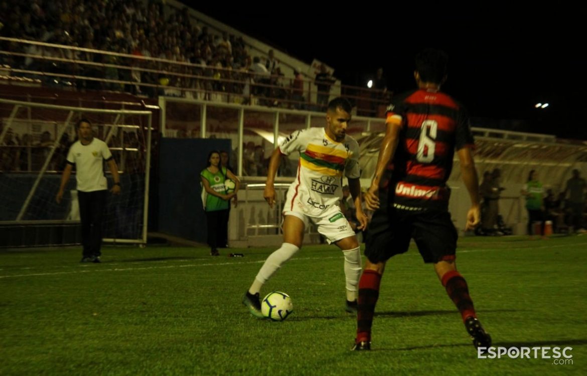 brusque-fc-empata-com-o-atletico-goianiense-e-termina-precocemente-a-campanha-na-copa-do-brasi