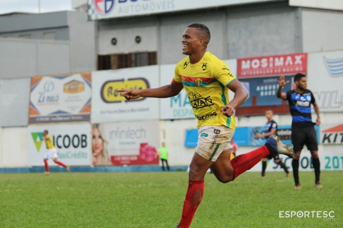 brusque-sai-atras-mas-desencanta-na-etapa-final-goleia-tubarao-e-vai-buscar-o-penta-na-copa-sc