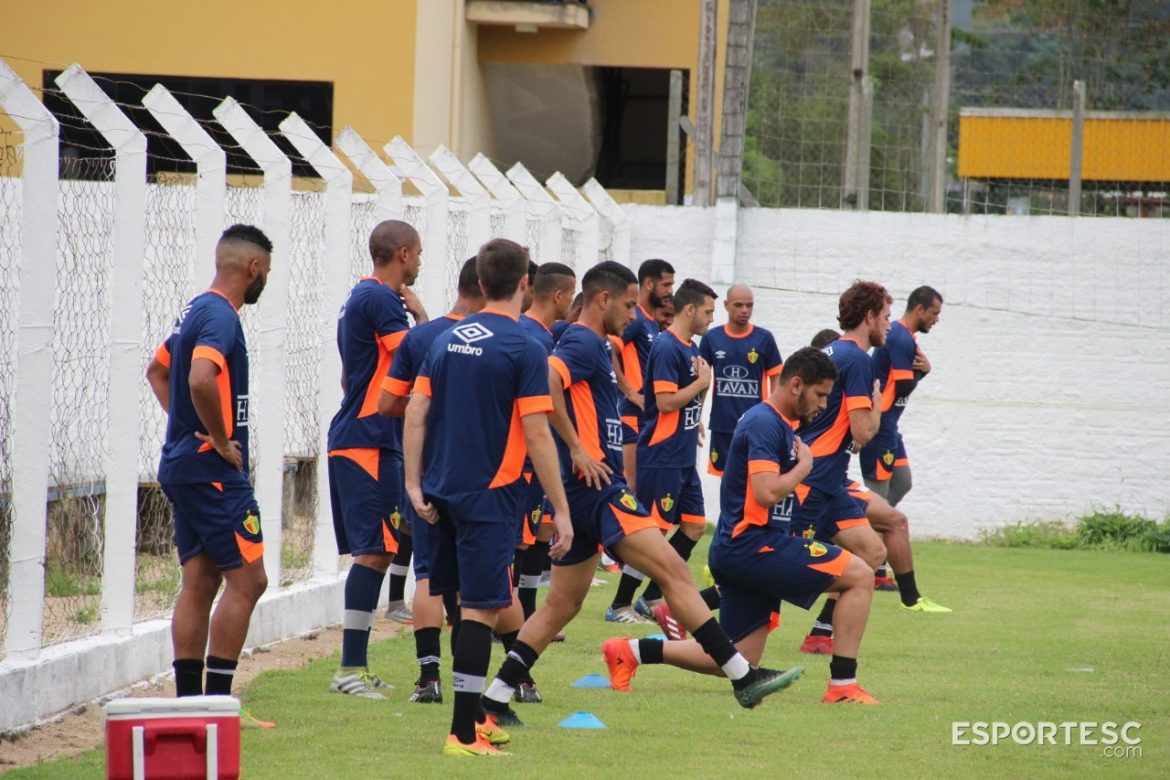 de-olho-no-hercilio-luz-bruscao-faz-atividades-em-sao-joao-batista-visando-a-grande-final-da-copa-sc