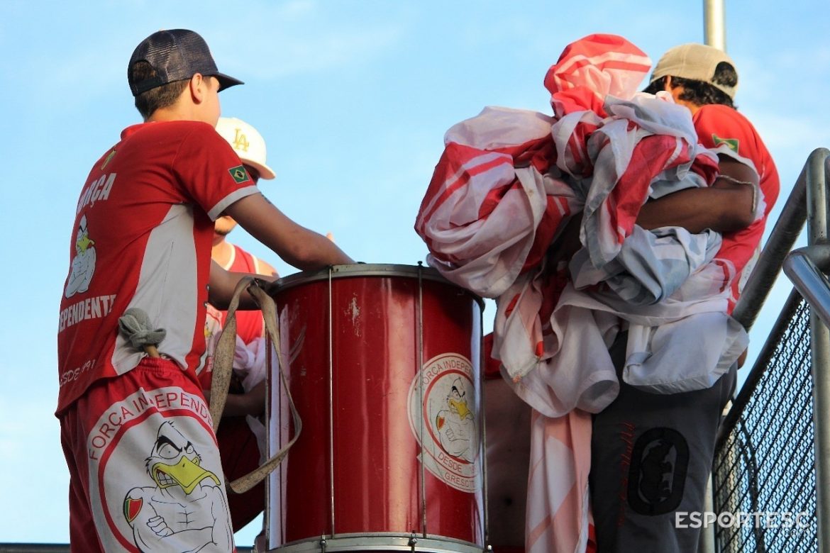 em-parceria-com-a-havan-bruscao-vai-custear-quatro-onibus-para-torcedor-acompanhar-decisao-da-copa-sc-em-tubarao