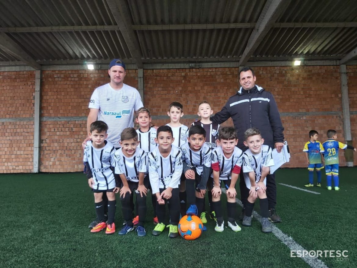 equipes-fraldinha-e-mamadeira-do-santos-dumont-entram-em-campo-pela-copa-regional
