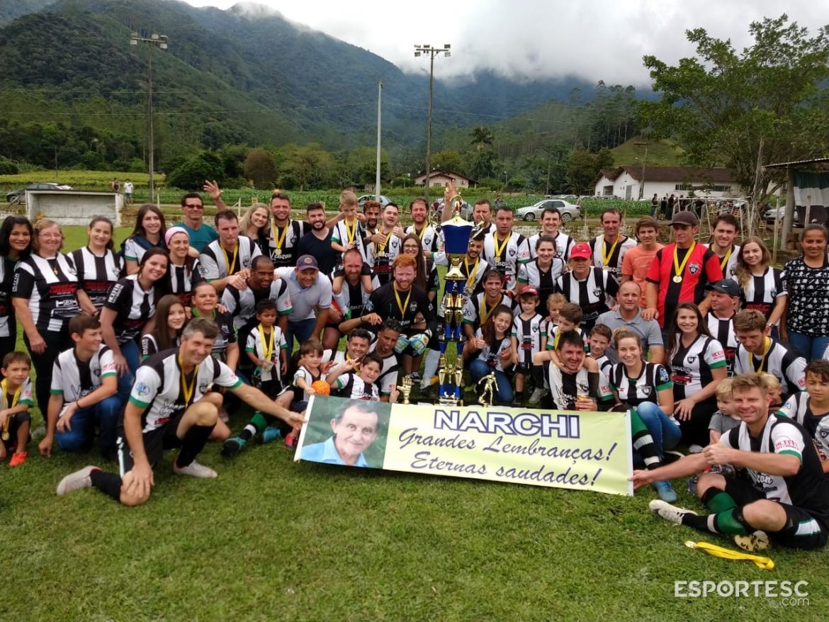 figueira-supera-gabiroba-e-e-bicampeao-municipal-de-botuvera