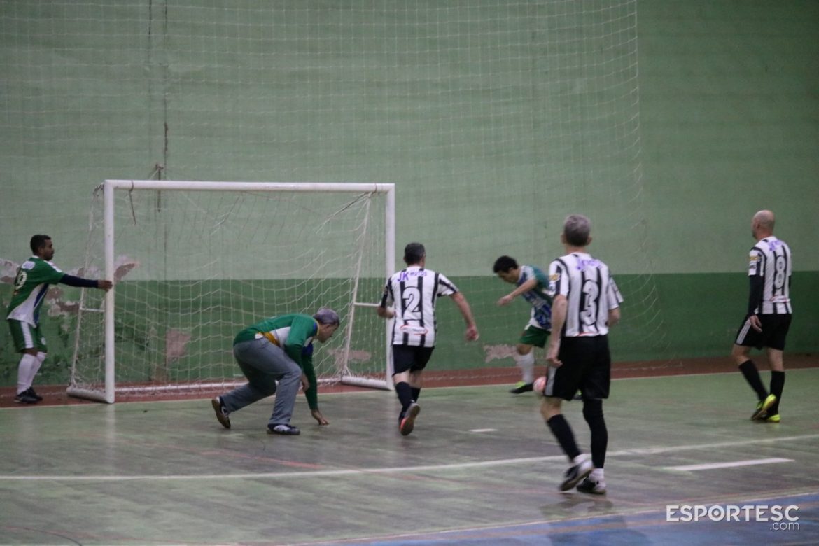 futebol-suico-livre-e-futsal-senior-abrem-fim-de-semana-movimentado-de-jogos-comunitarios