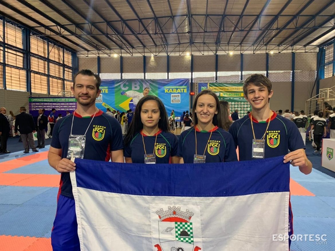 guabiruba-conquista-duas-medalhas-no-campeonato-brasileiro-de-karate-em-uberlandia-mg