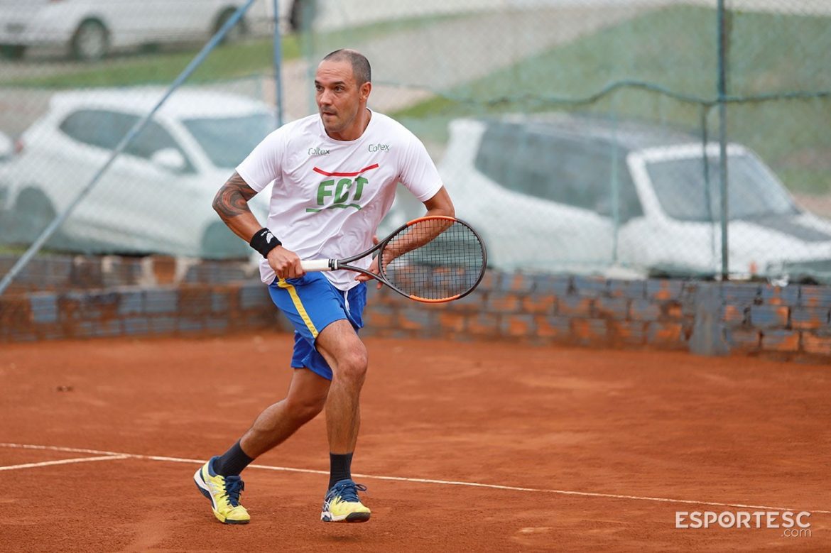mais-de-400-tenistas-participam-da-copa-abertura-em-santa-catarina