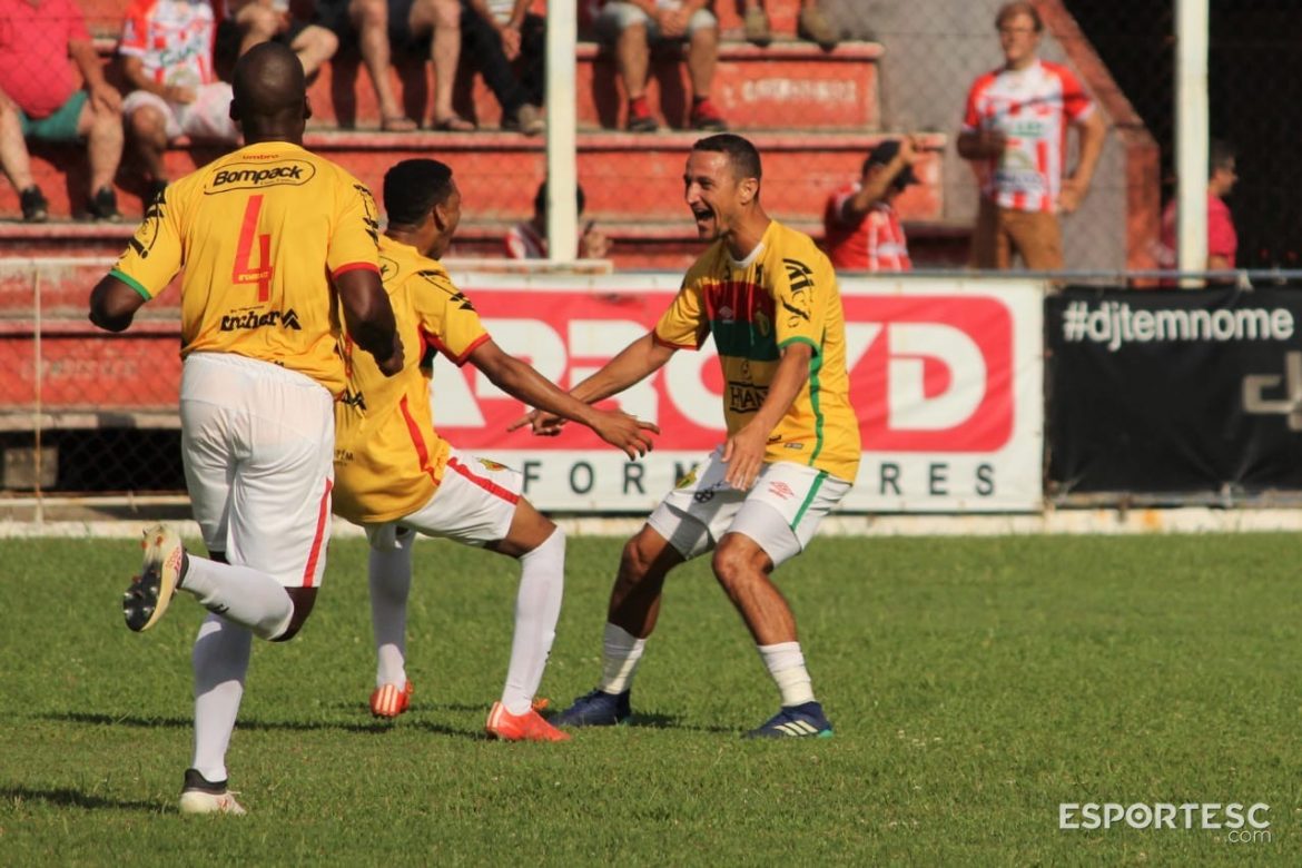 na-raca-brusque-vence-hercilio-luz-nos-penaltis-e-e-tetracampeao-da-copa-sc