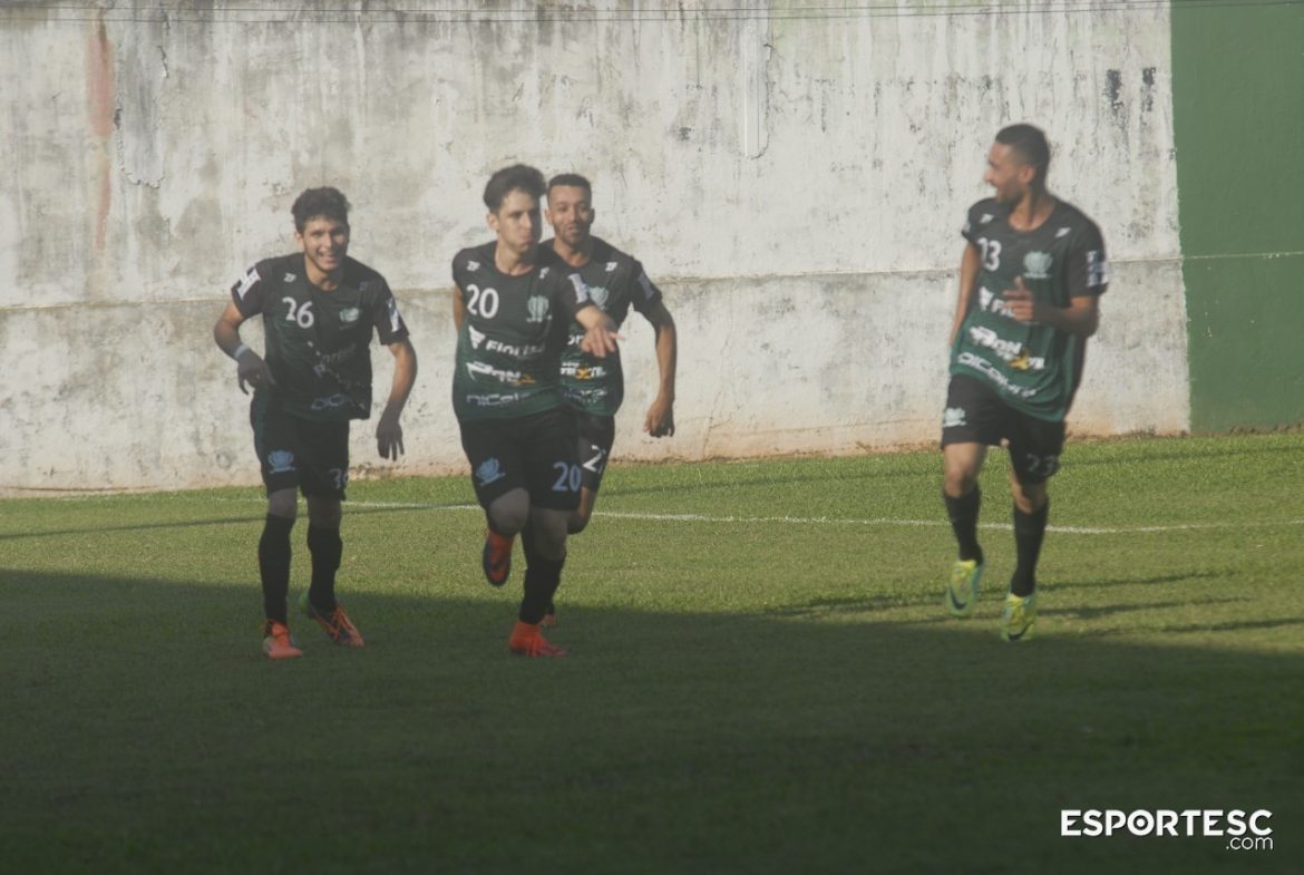 sao-leopoldo-sai-na-frente-enquanto-abresc-e-paysandu-empatam-pelas-semifinais-do-campeonato-amador-de-brusque
