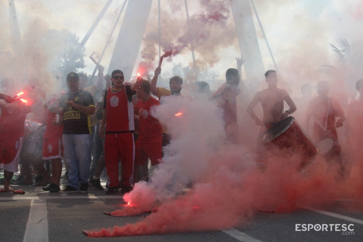 torcida-do-brusque-promete-clima-quente-para-a-final
