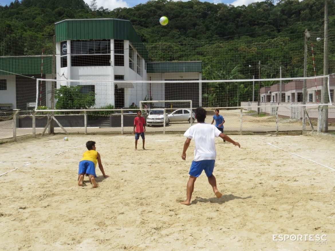 veja-as-imagens-do-sabado-de-esporte-e-verao-em-guabiruba
