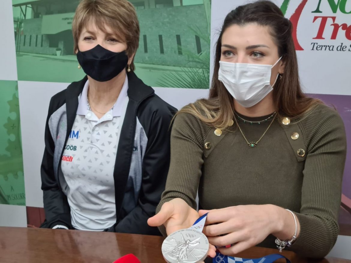 Coletiva Rosamaria (9)