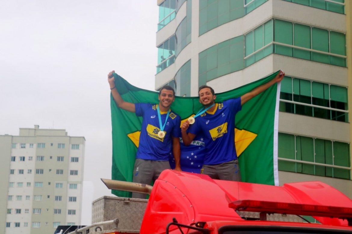Divulgação – vôlei de praia Itapema