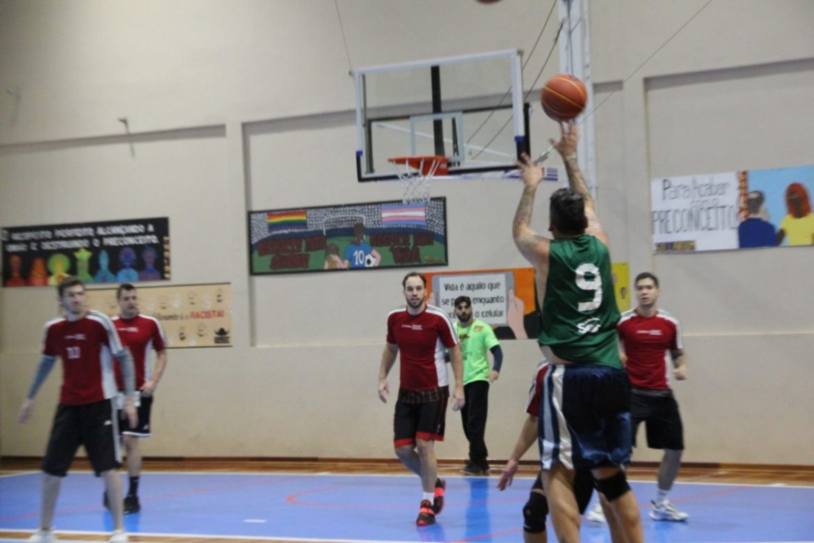Basquete