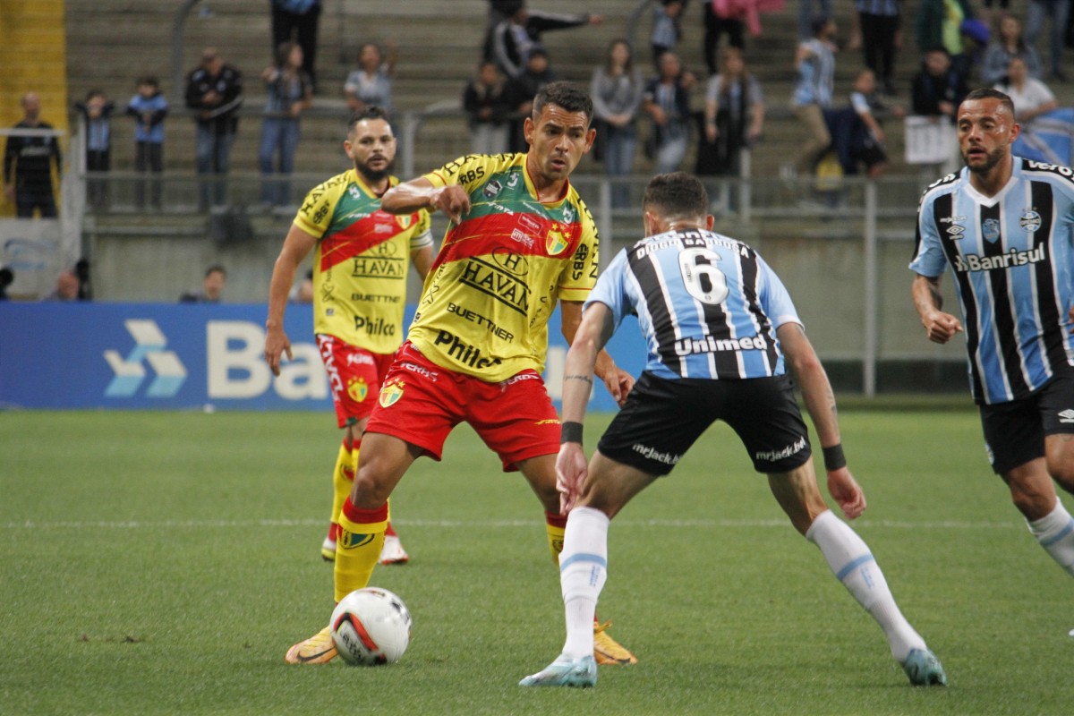 Lazio vs Empoli: A Clash of Footballing Styles