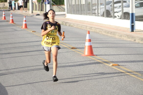 Atletismo M-F Revezamento – 09-04 (78)