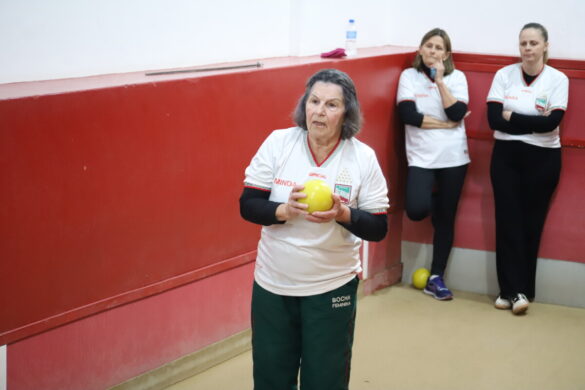 Bocha Feminina Guabiruba (344)